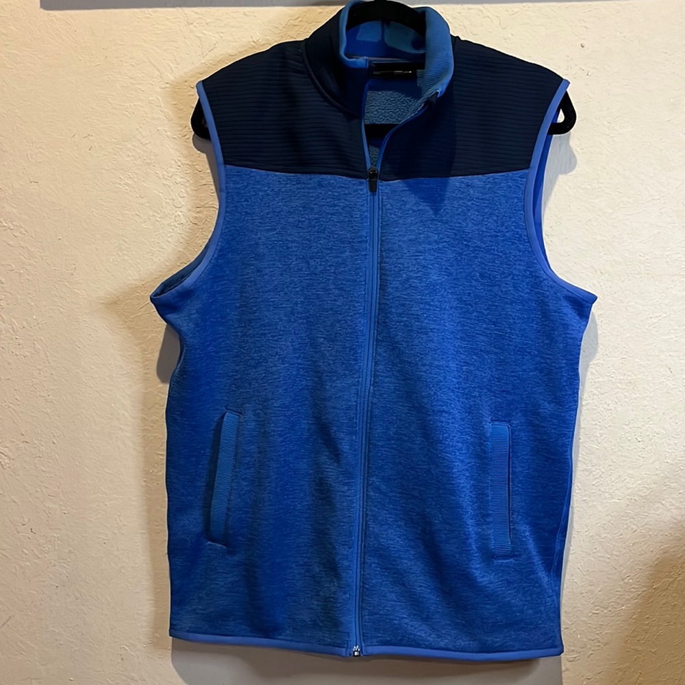 Under Armour Cold Gear Vest size Medium